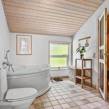Amazing In With Sauna Себю