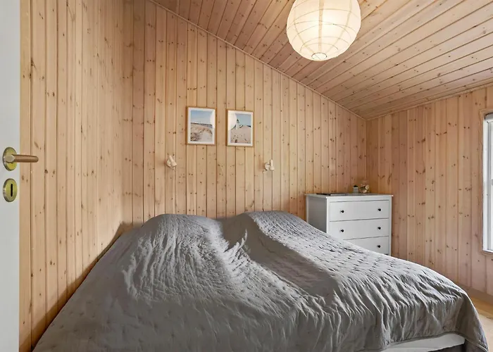Cozy In With Sauna